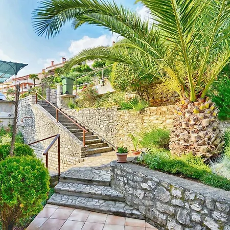 Fuer 2 Personen Ca 30 Qm In Rabac, Istrien Bucht Von * Rabac