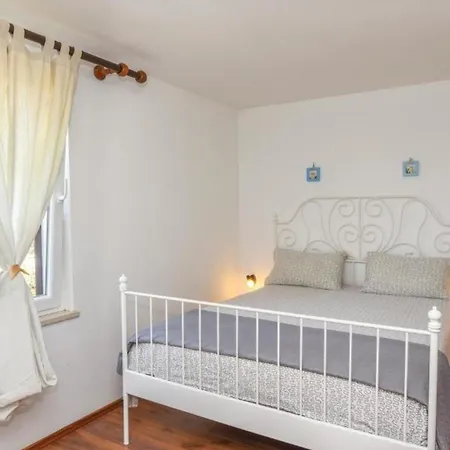 Apartment Fuer 2 Personen Ca 30 Qm In Rabac, Istrien Bucht Von Rabac